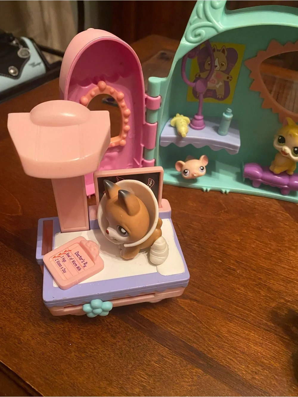 Littlest Pet Shop Get Better Center With Pets & Accessories
